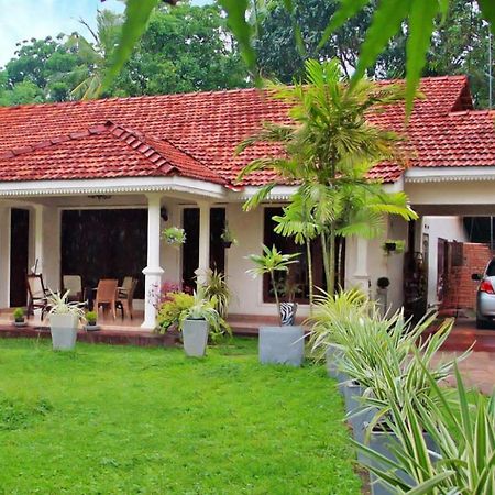 Coco Home Negombo Exterior foto
