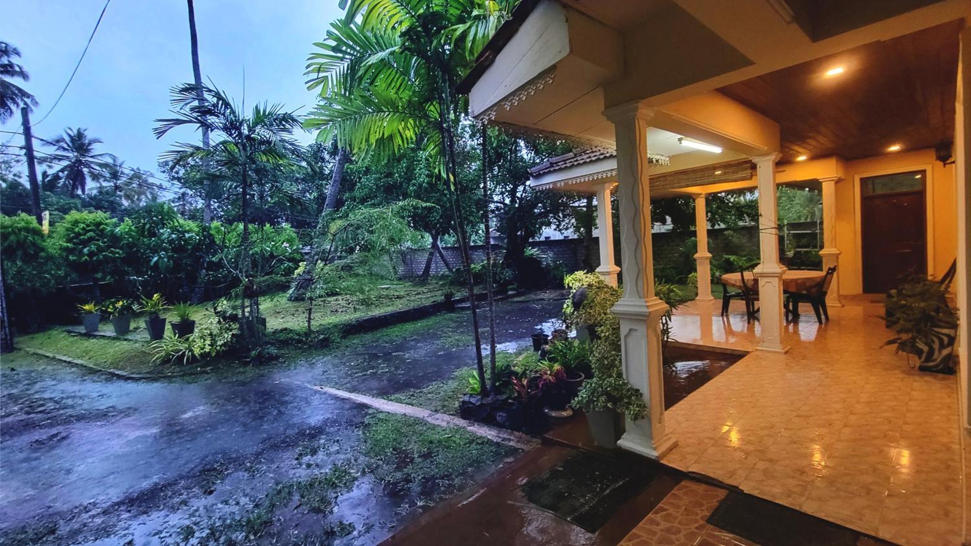 Coco Home Negombo Exterior foto