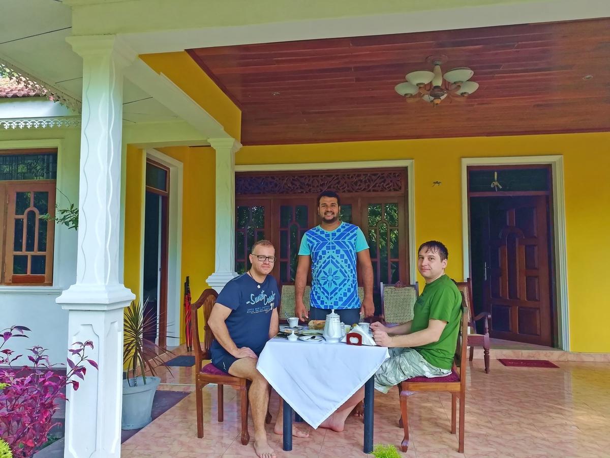 Coco Home Negombo Exterior foto
